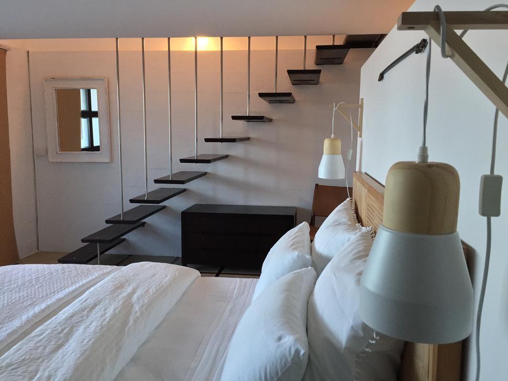 Shorebreak Studio Apartments Sapphire Beach Eksteriør billede